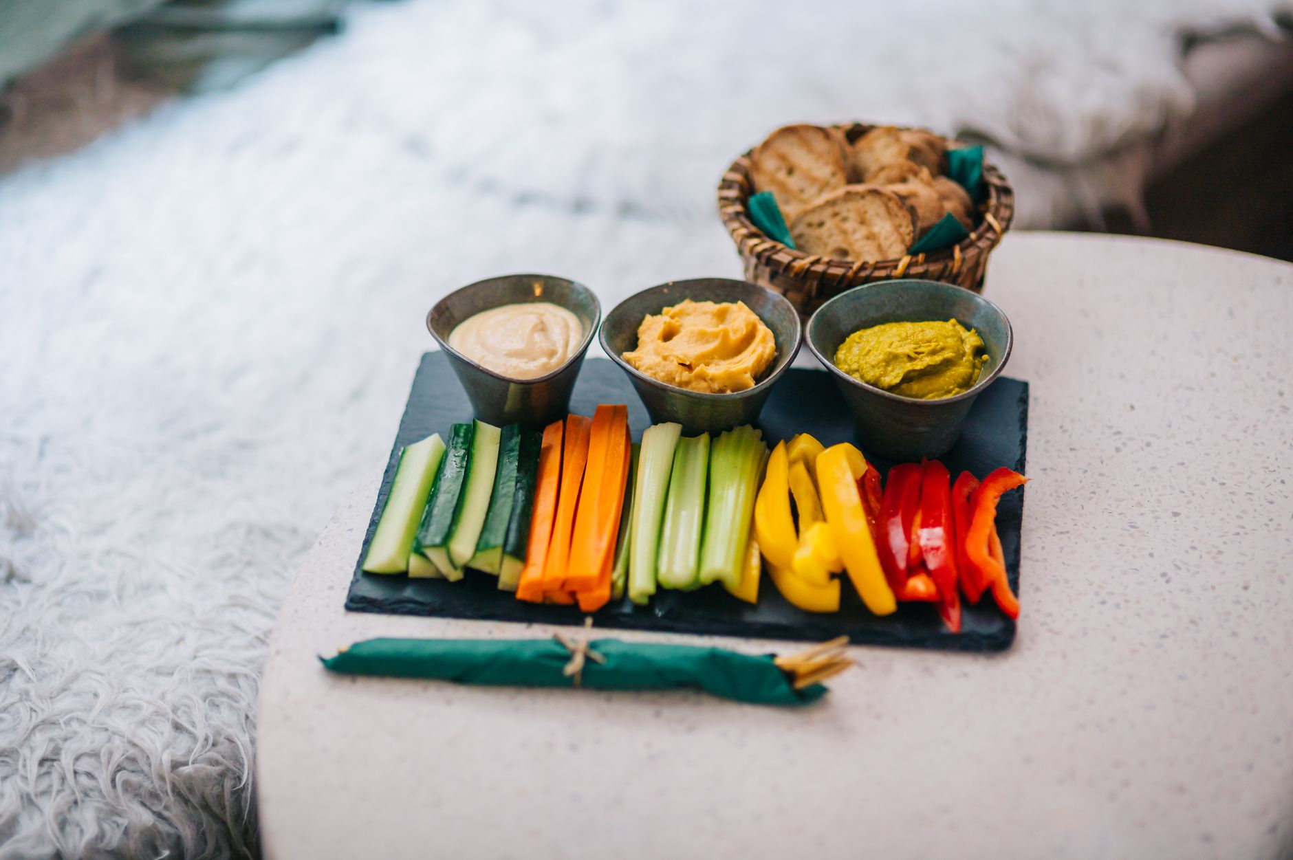 Rohkostplatte anrichten: Buffet-Klassiker mit Plan